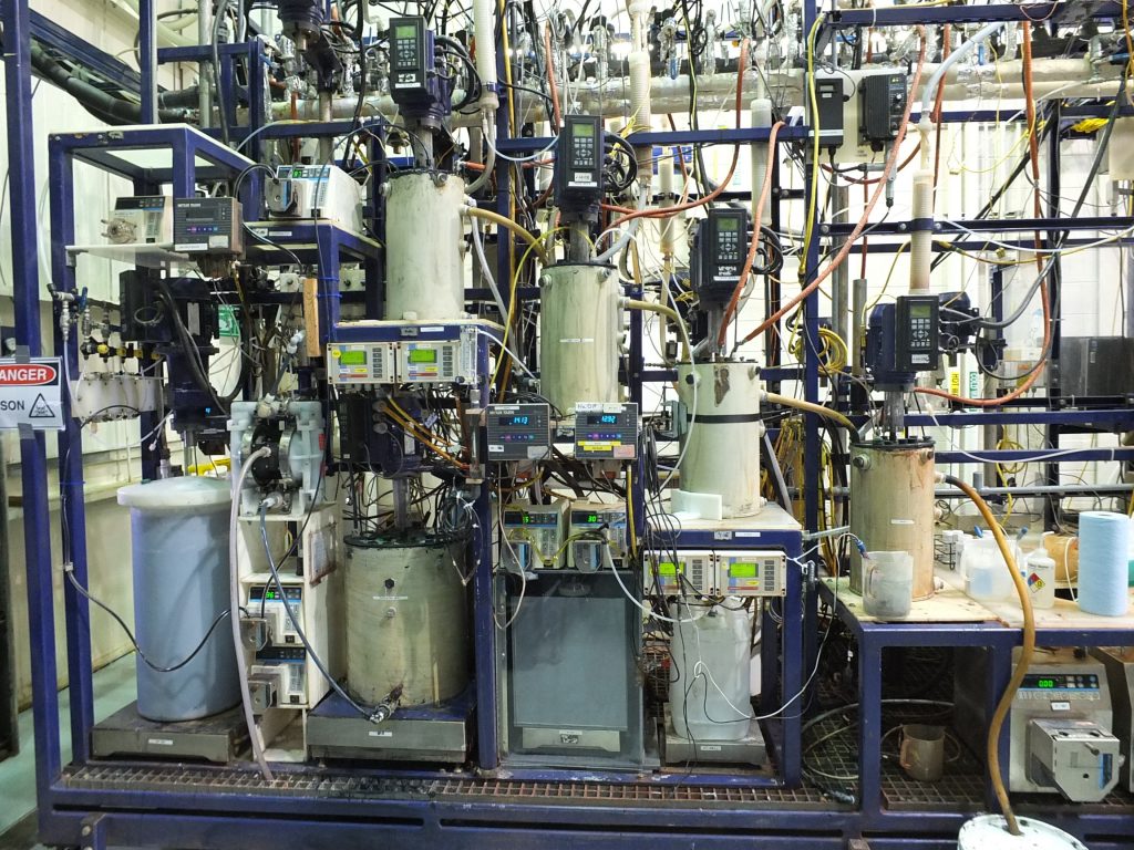 Mini-pilote pour séparer l'arsenic